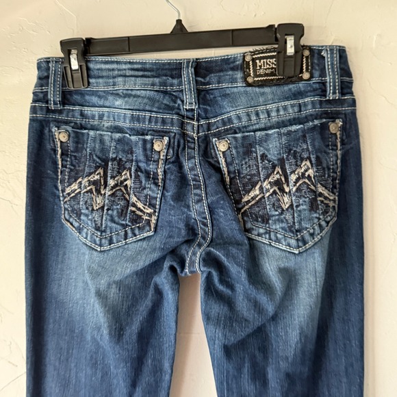Miss Me Denim Jeans Size 29 Dark Wash Distressed Embellished Pockets Bootcut - Picture 1 of 10